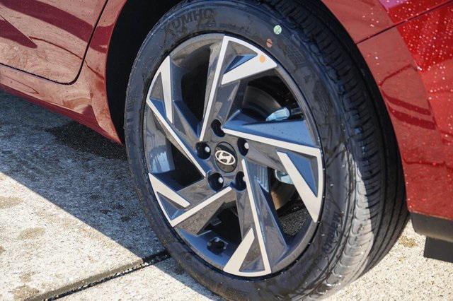 new 2025 Hyundai Elantra car, priced at $25,660