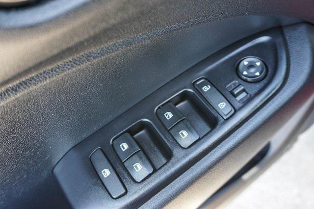 used 2022 Hyundai Venue car, priced at $17,869