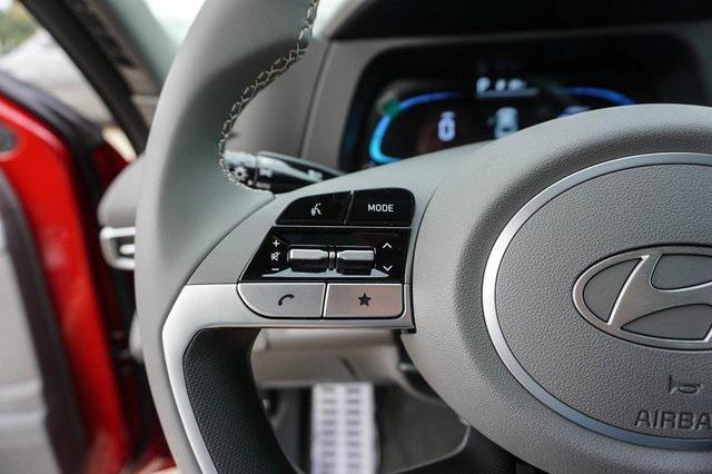 new 2025 Hyundai Elantra car, priced at $25,660