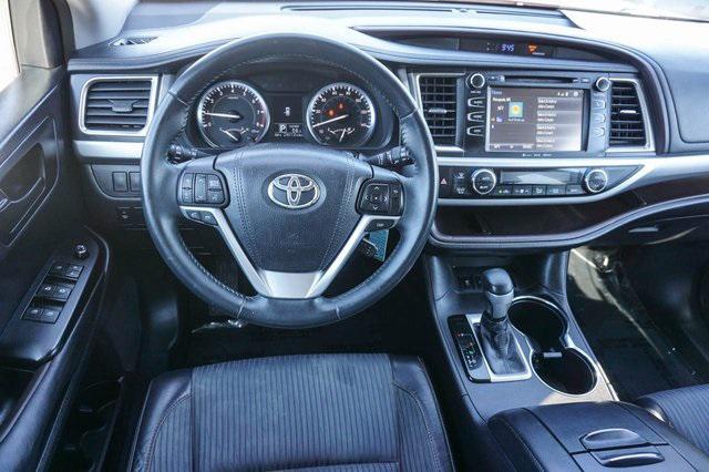 used 2016 Toyota Highlander car, priced at $17,589