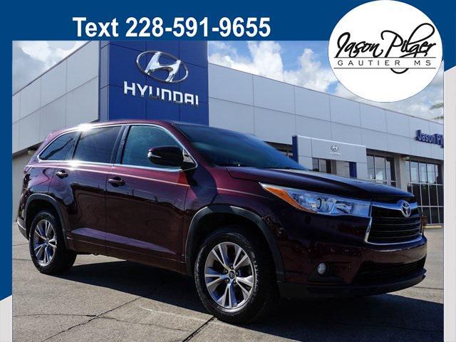 used 2016 Toyota Highlander car, priced at $17,589