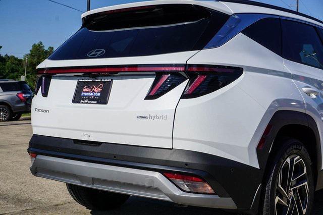 new 2025 Hyundai TUCSON Hybrid car, priced at $42,465