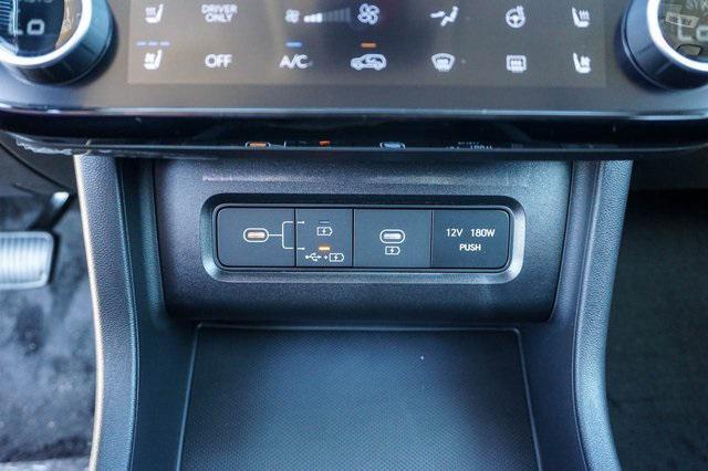 new 2025 Hyundai TUCSON Hybrid car, priced at $42,465