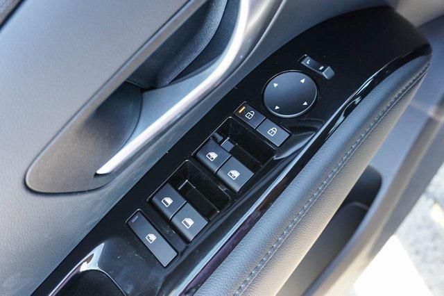 new 2025 Hyundai TUCSON Hybrid car, priced at $42,465