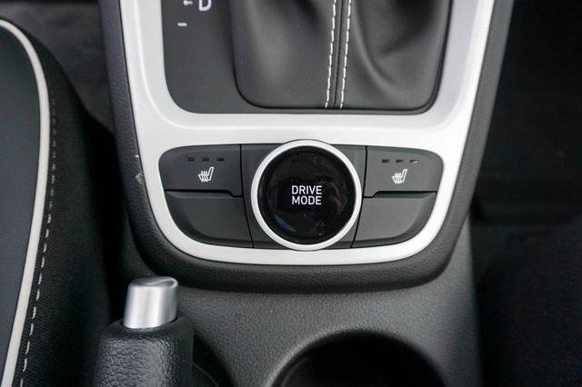 new 2025 Hyundai Venue car, priced at $25,570