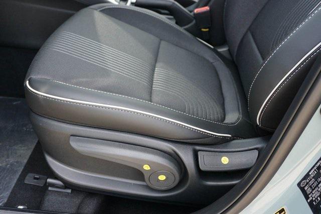 new 2025 Hyundai Venue car, priced at $25,570