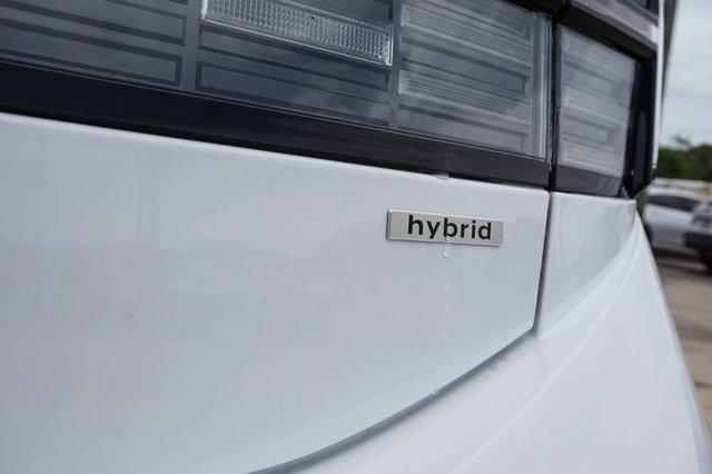 new 2025 Hyundai Sonata Hybrid car, priced at $37,970