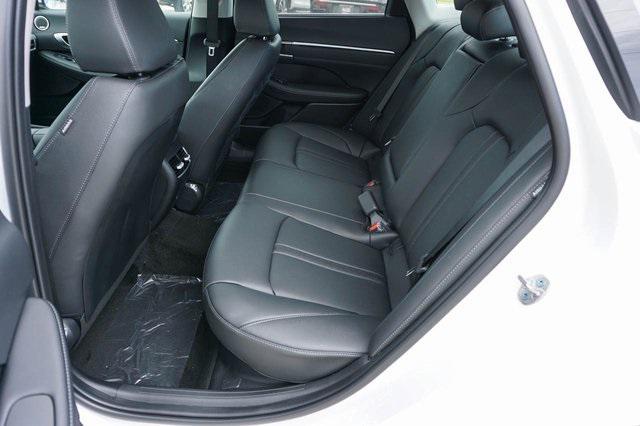 new 2025 Hyundai Sonata Hybrid car, priced at $37,970