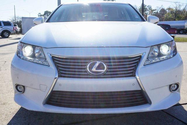 used 2014 Lexus ES 300h car, priced at $14,599