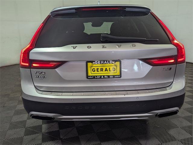 used 2018 Volvo V90 Cross Country car, priced at $24,624