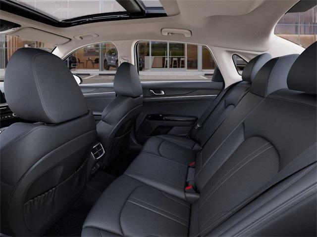 new 2025 Kia K5 car, priced at $35,175