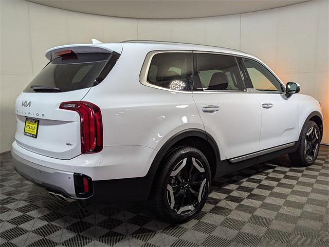 used 2024 Kia Telluride car, priced at $39,197