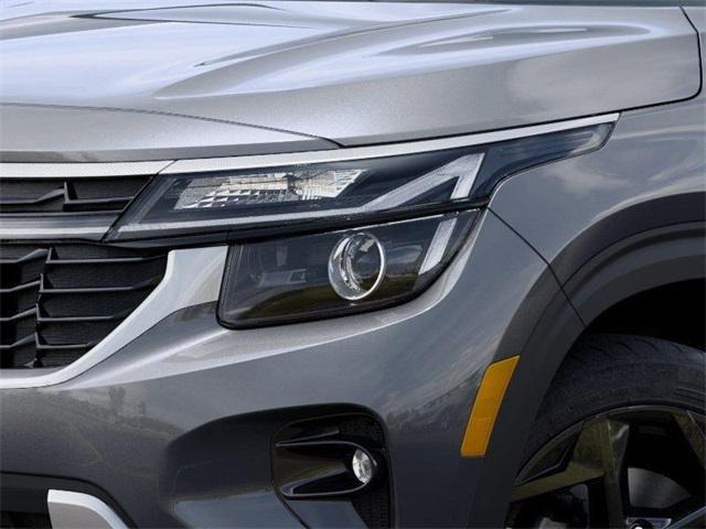 new 2026 Kia Seltos car, priced at $28,275