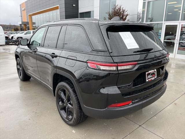 used 2024 Jeep Grand Cherokee car, priced at $45,659