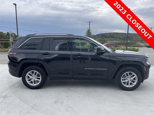 new 2023 Jeep Grand Cherokee car, priced at $44,708