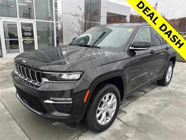 new 2023 Jeep Grand Cherokee car, priced at $44,870