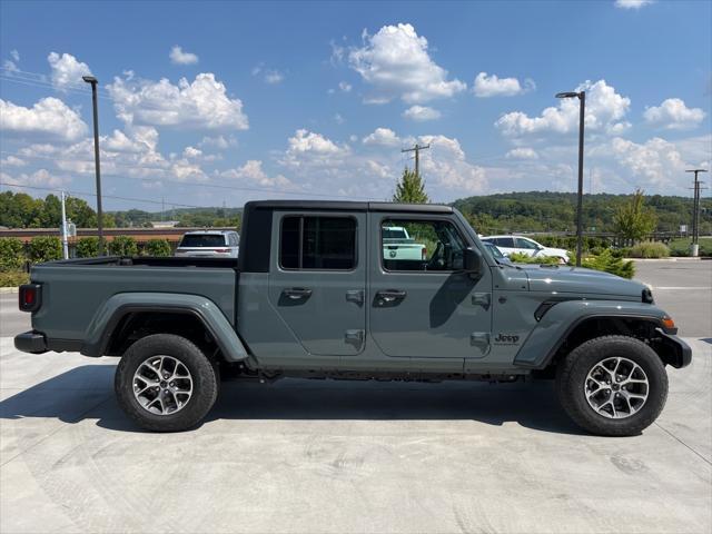 new 2024 Jeep Gladiator car, priced at $48,146