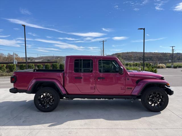 new 2024 Jeep Gladiator car, priced at $42,140