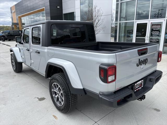 new 2024 Jeep Gladiator car, priced at $50,077