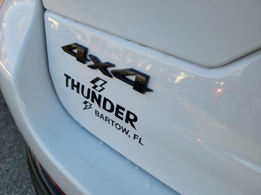 new 2025 Jeep Grand Cherokee car, priced at $41,569