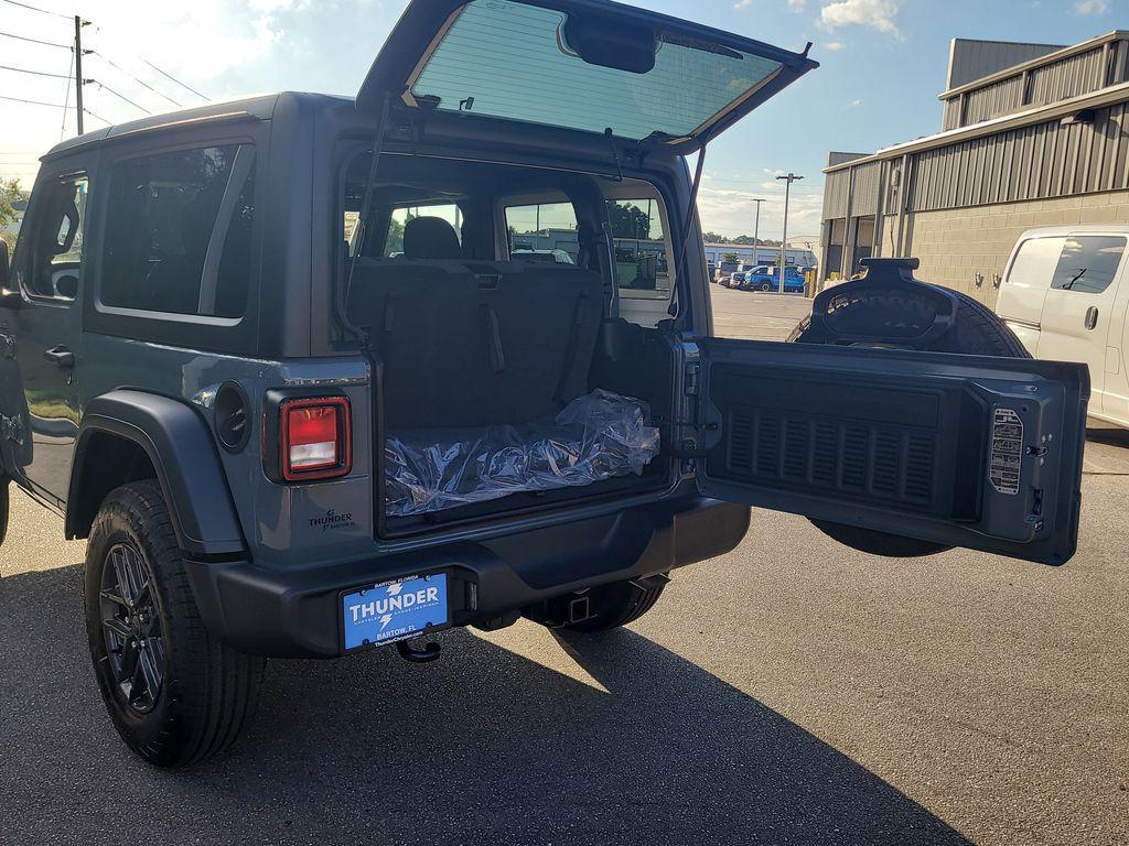 new 2026 Jeep Wrangler car, priced at $43,358