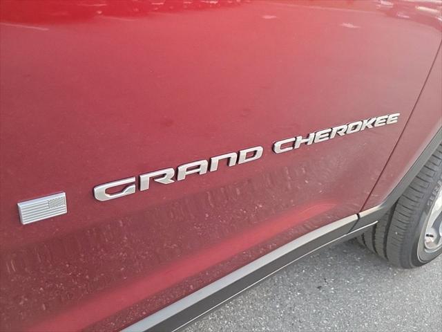 new 2025 Jeep Grand Cherokee L car, priced at $49,922