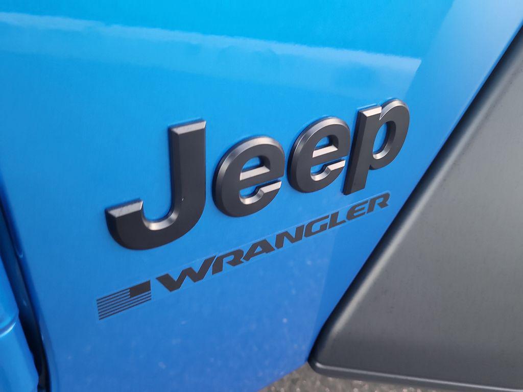 new 2026 Jeep Wrangler car, priced at $44,598