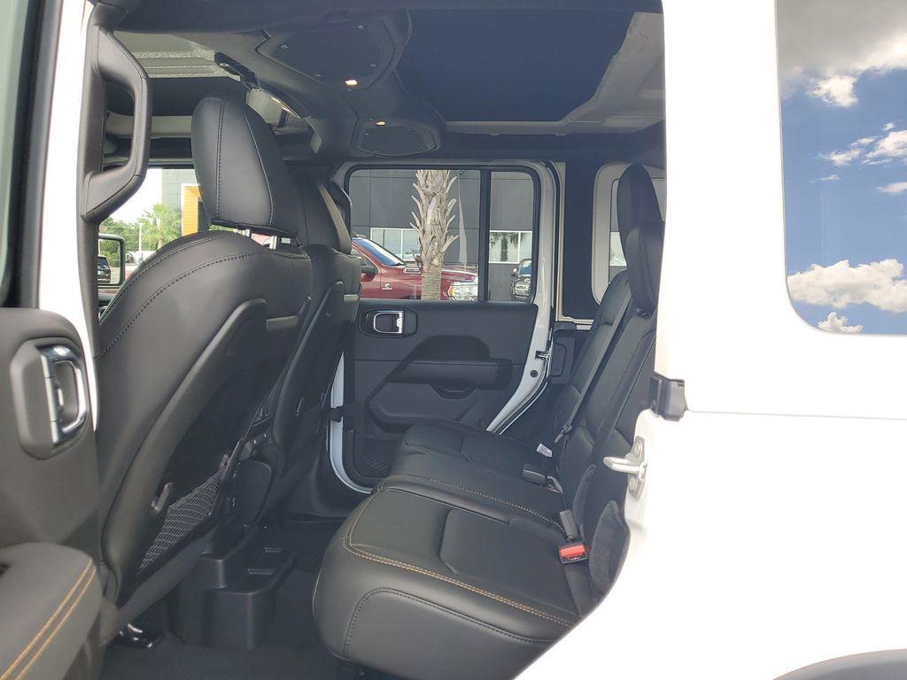 new 2025 Jeep Wrangler car, priced at $99,954