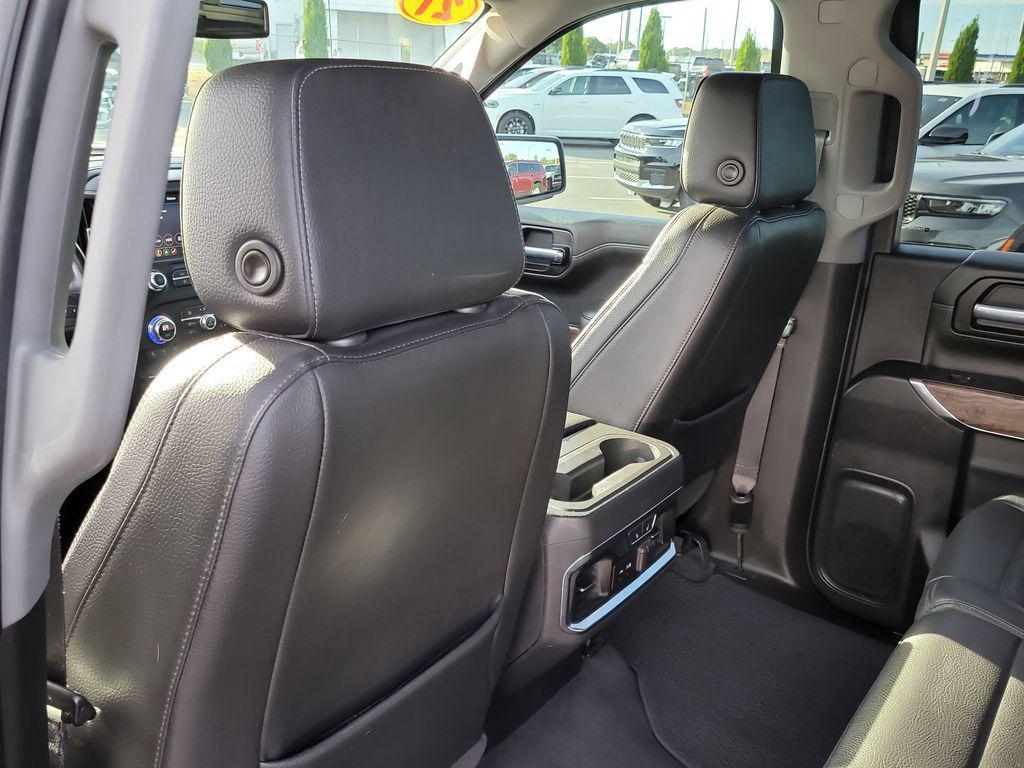 used 2021 GMC Sierra 1500 car, priced at $44,427