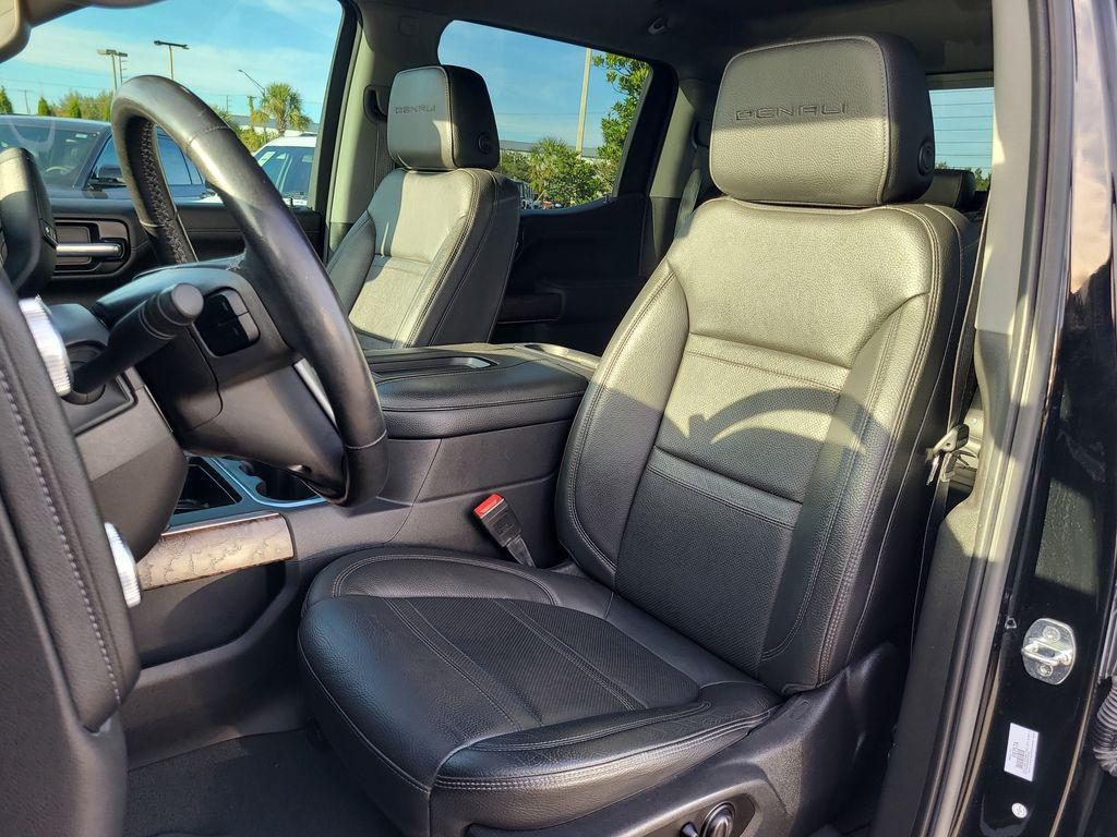 used 2021 GMC Sierra 1500 car, priced at $44,427