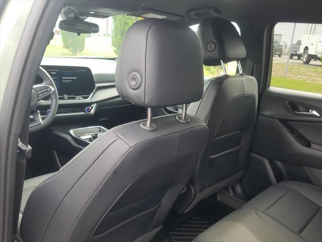 used 2025 Chevrolet Equinox car, priced at $29,898