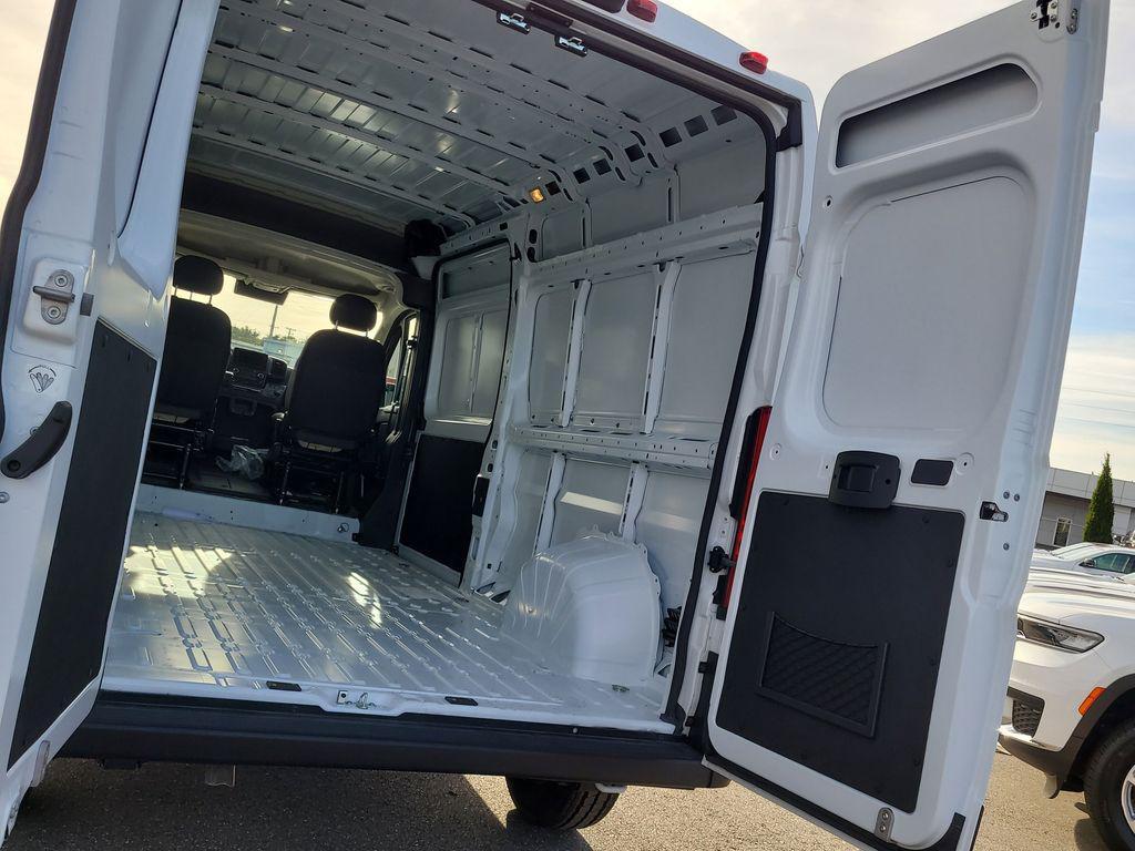new 2025 Ram ProMaster 3500 car, priced at $41,989