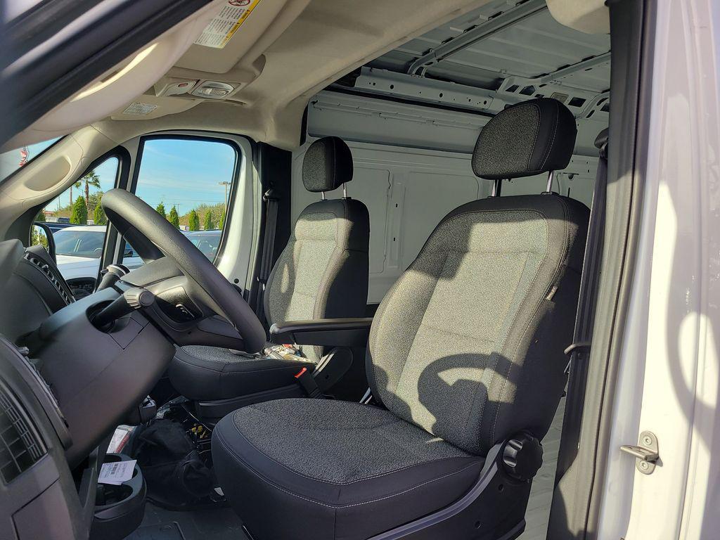 new 2025 Ram ProMaster 3500 car, priced at $41,989