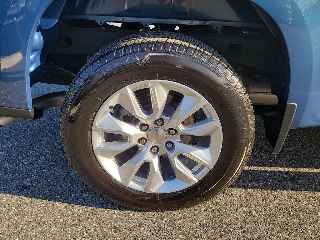 used 2024 Chevrolet Silverado 1500 car, priced at $33,799