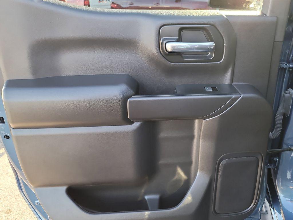 used 2024 Chevrolet Silverado 1500 car, priced at $33,799