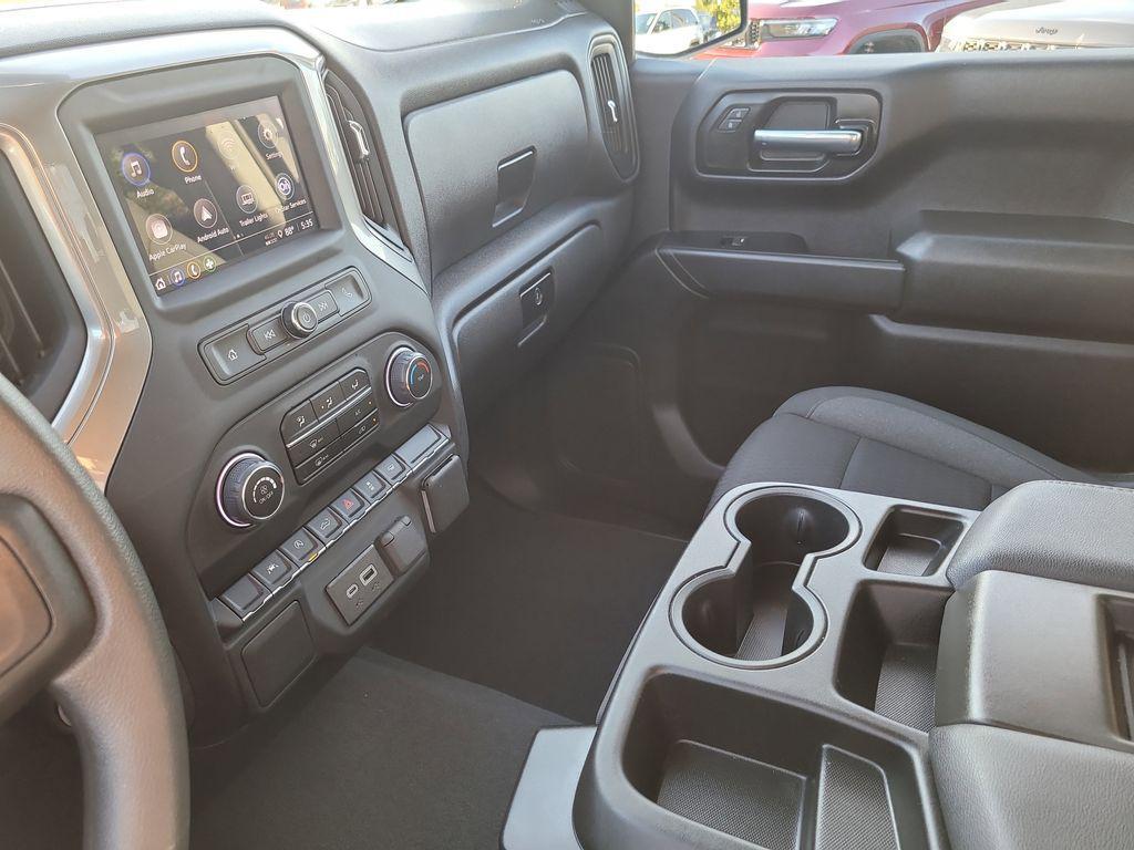 used 2024 Chevrolet Silverado 1500 car, priced at $33,799