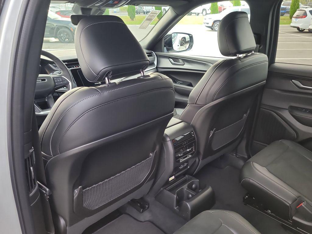 new 2025 Jeep Grand Cherokee L car, priced at $38,300