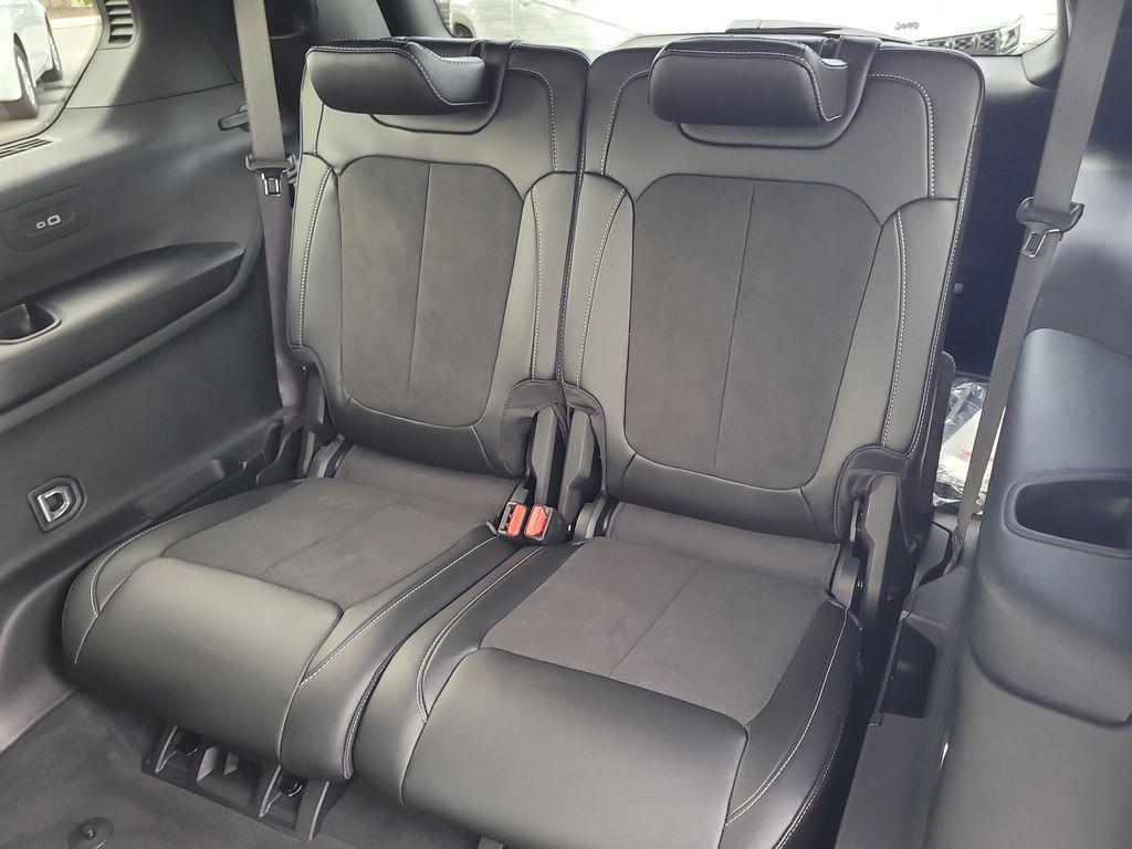 new 2025 Jeep Grand Cherokee L car, priced at $38,300