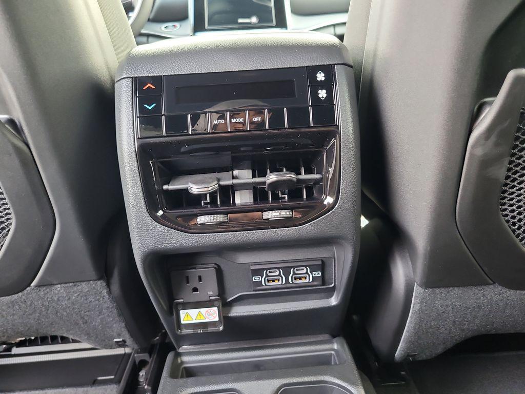 new 2025 Jeep Grand Cherokee L car, priced at $38,300