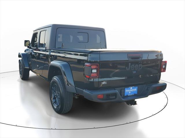 new 2024 Jeep Gladiator car, priced at $37,429