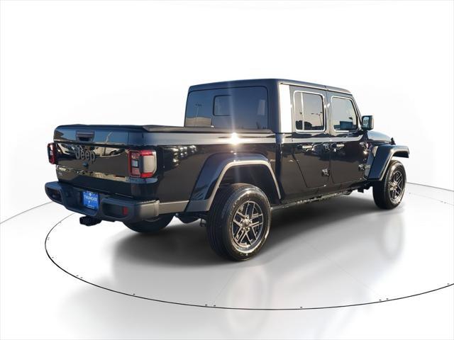 new 2024 Jeep Gladiator car, priced at $37,429