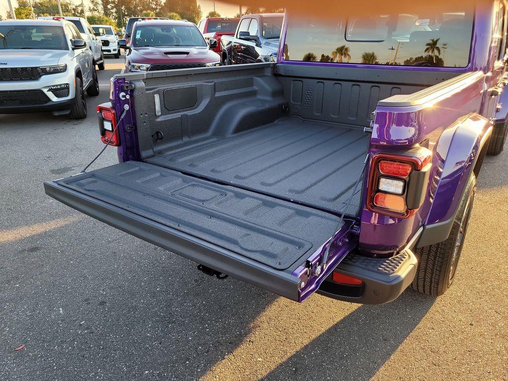 new 2026 Jeep Gladiator car, priced at $48,866
