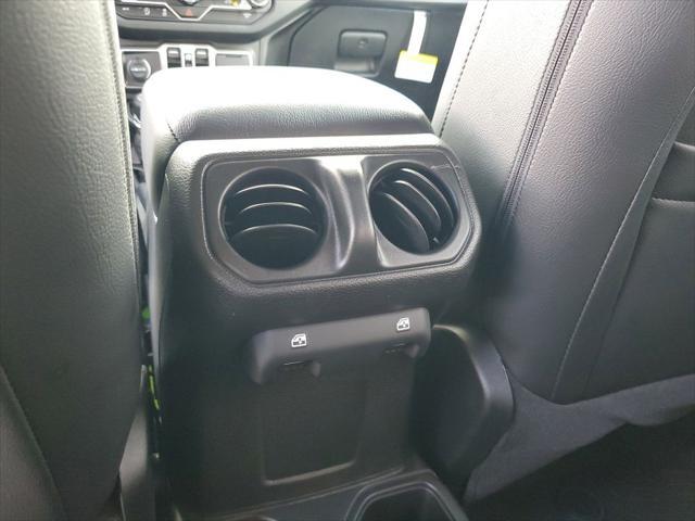 new 2025 Jeep Wrangler car, priced at $44,583