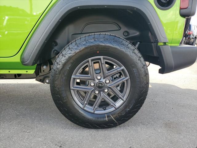 new 2025 Jeep Wrangler car, priced at $44,583