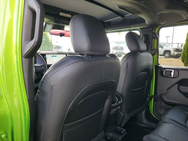 new 2025 Jeep Wrangler car, priced at $44,583