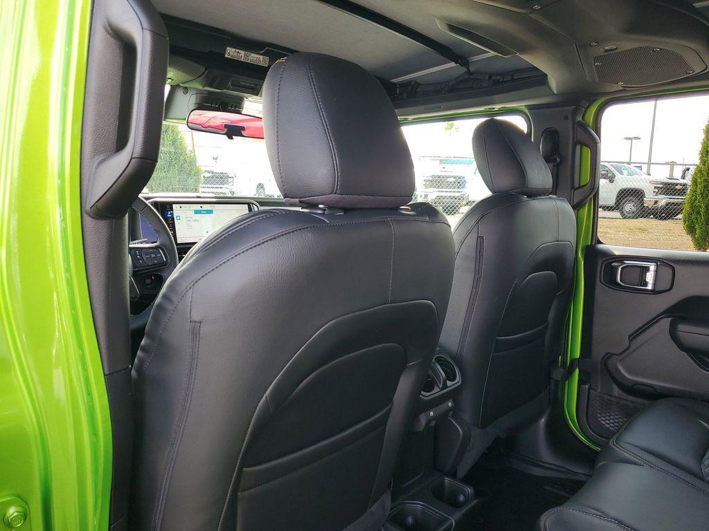 new 2025 Jeep Wrangler car, priced at $42,021