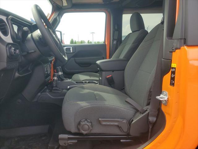 new 2025 Jeep Wrangler car, priced at $34,837