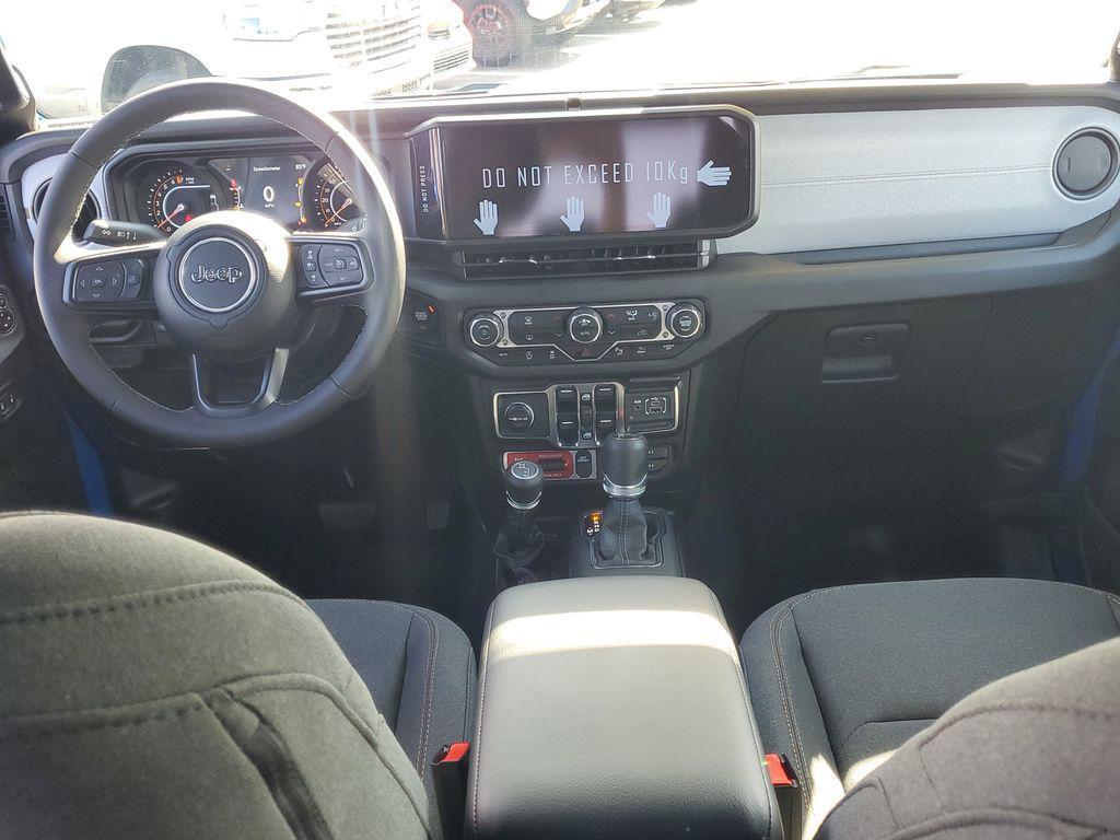 new 2025 Jeep Gladiator car, priced at $39,550