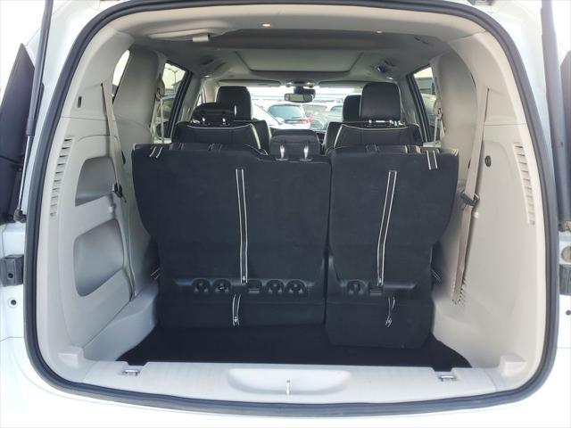 used 2023 Chrysler Pacifica car, priced at $30,190