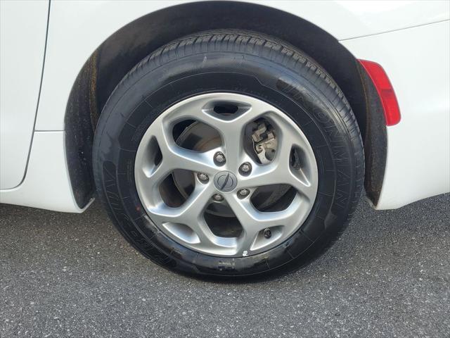 used 2023 Chrysler Pacifica car, priced at $30,190